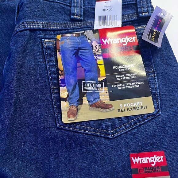 Wrangler Riggs Workwear Lifetime warranty 5 pockets Relaxed Fit 38x30. - Picture 10 of 12